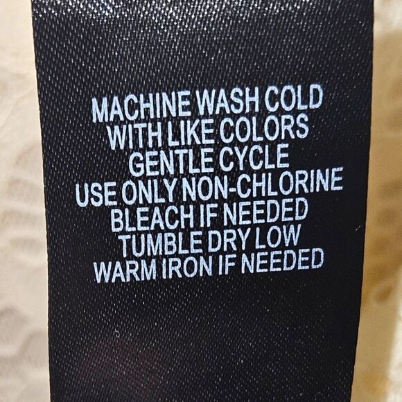 TORRID STRETCHβLACE Sweetheart Cinch Front Top Plus Size 2X - Picture 13 of 16